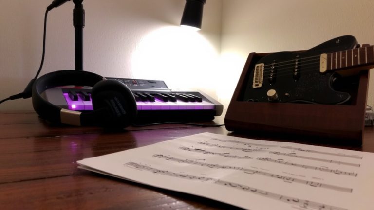 audio inputs for jamming