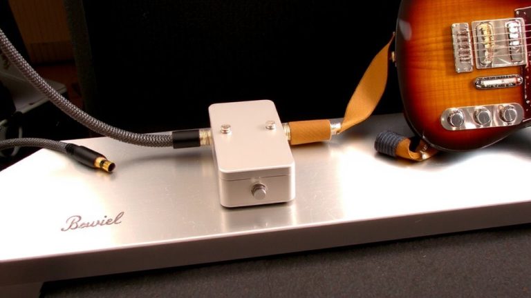 high current buffer for low output guitars