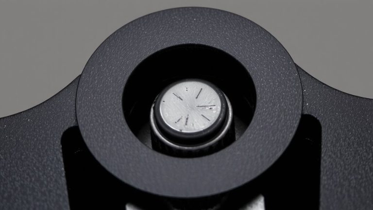 lubricating pinch points dry film