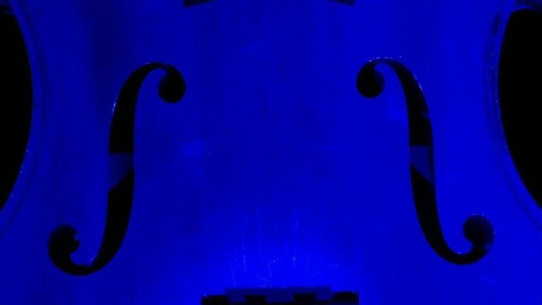 ultraviolet glue failure detection