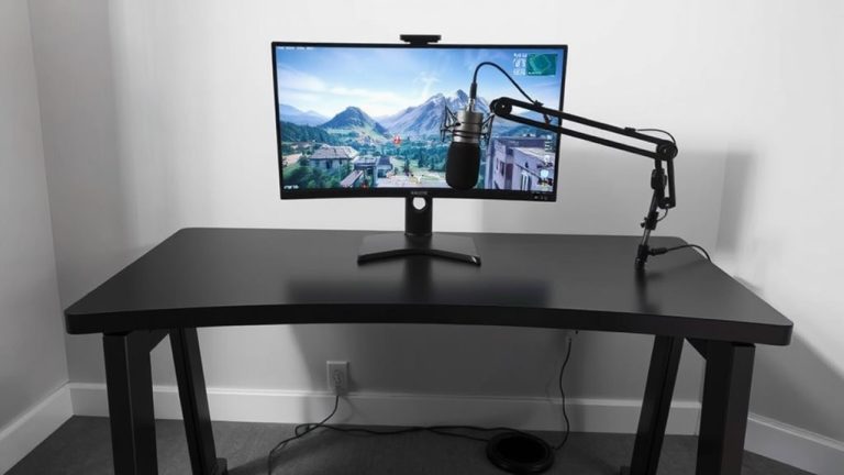 streaming desks with mic arms